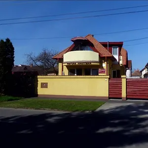 https://fortuna-apartman-hajduszoboszlo.hotels-hajduszoboszlo-hungary.com