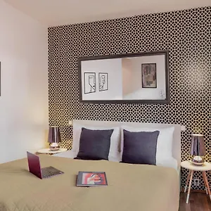 https://4-arts-suites.praguehotelsweb.com